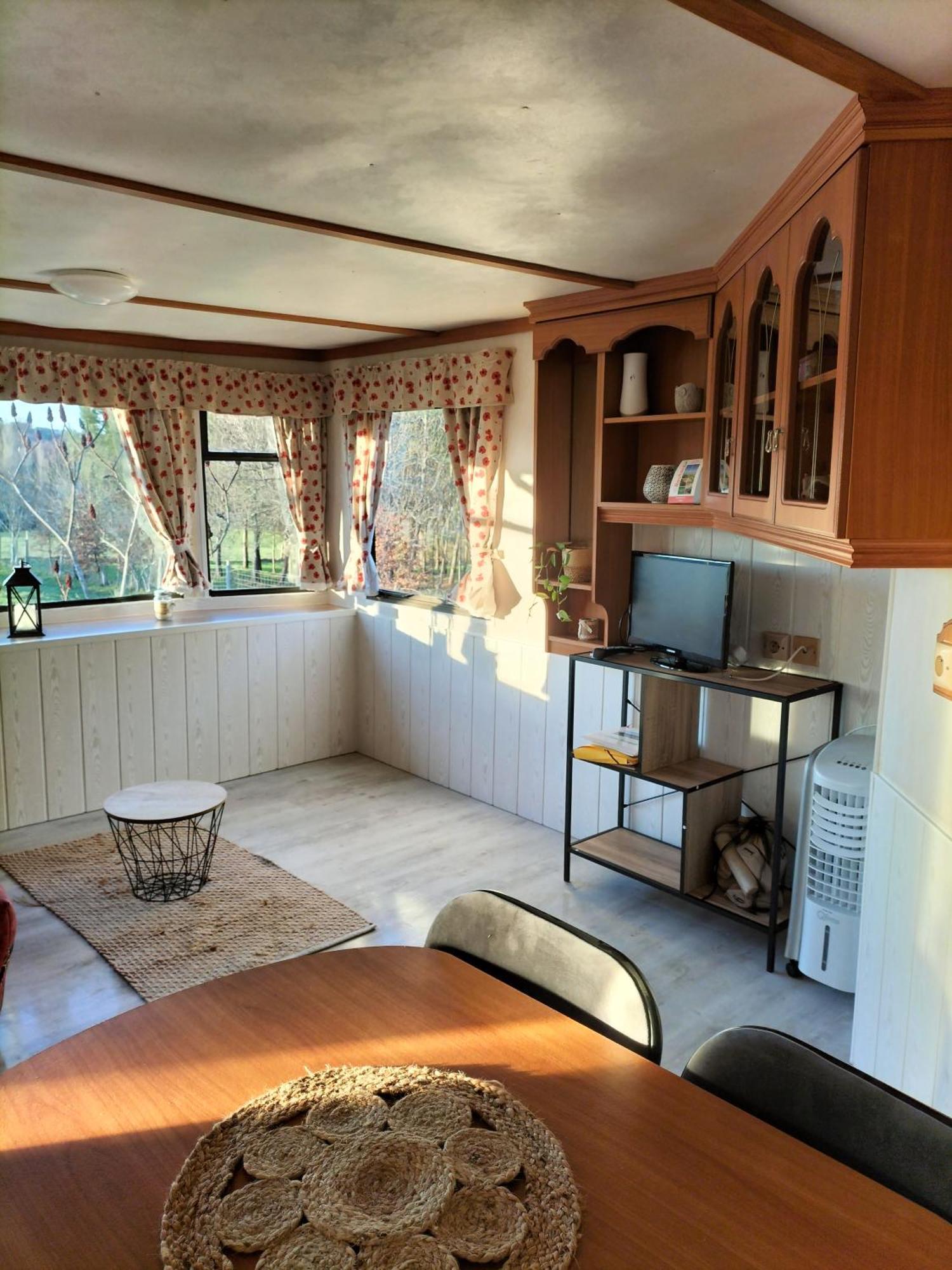 Tiny House Pension Saint-Vallier  Buitenkant foto