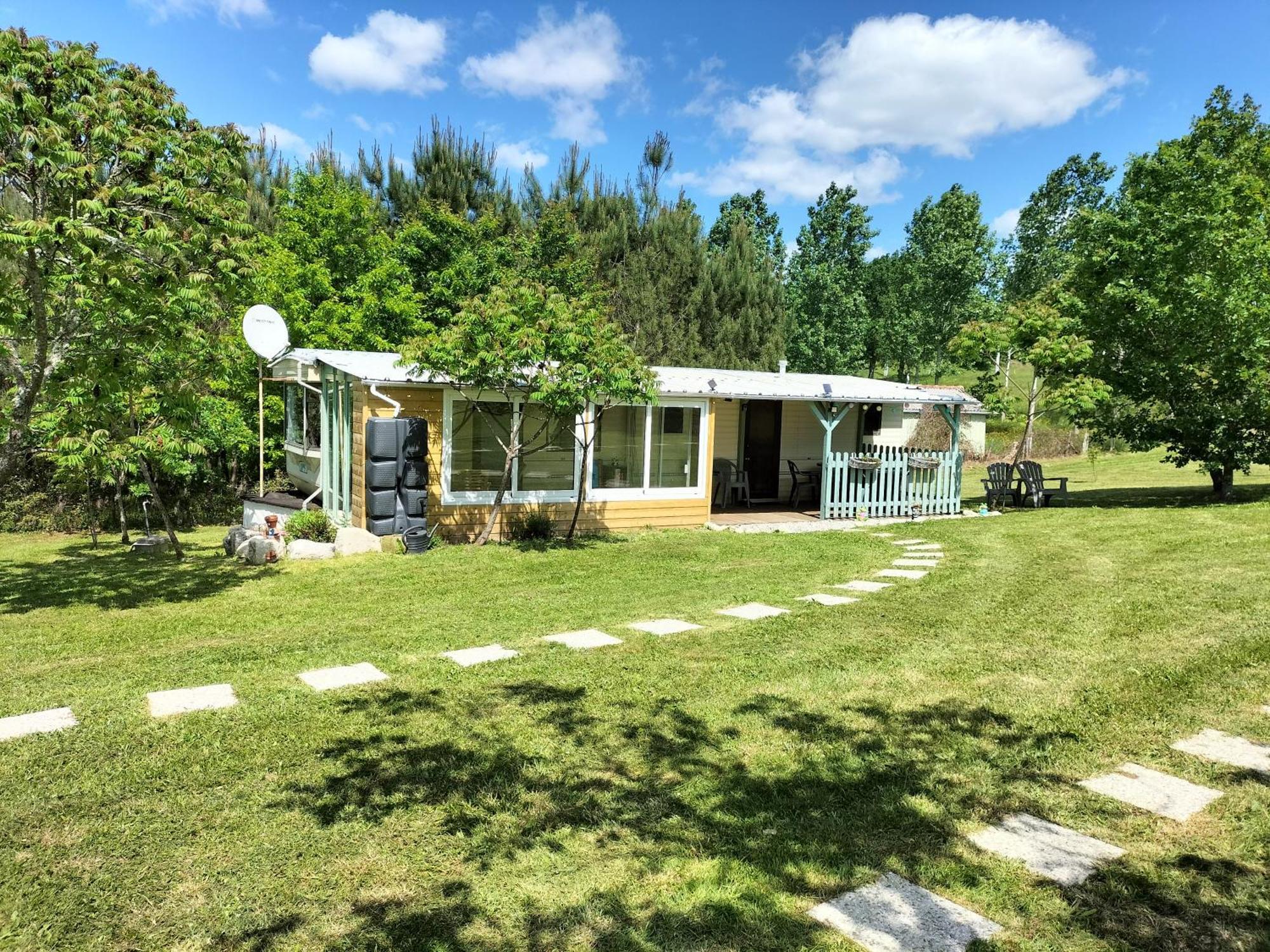 Tiny House Pension Saint-Vallier  Buitenkant foto